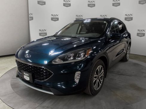 Used 2020 Ford Escape SEL image 8