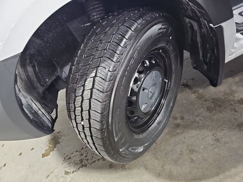 New 2025 Mercedes-Benz Sprinter 2500 image 33