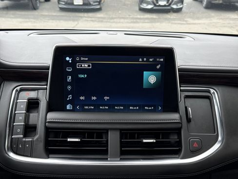 Used 2023 Chevrolet Suburban LT w/ LT Signature Package image 18