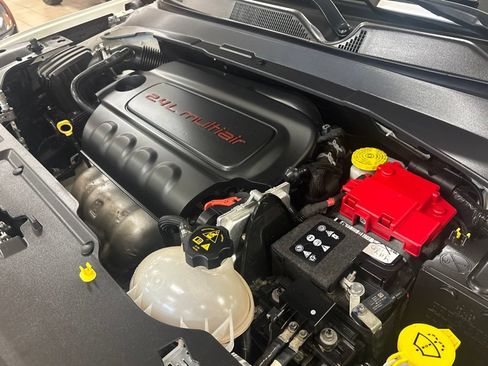 Used 2021 Jeep Compass Trailhawk AWD/4WD image 52