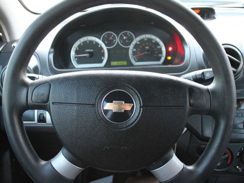 Used 2007 Chevrolet Aveo LS FWD image 37
