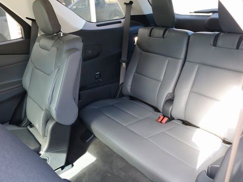 New 2026 Ford Explorer Active w/ Active Comfort Package image 18