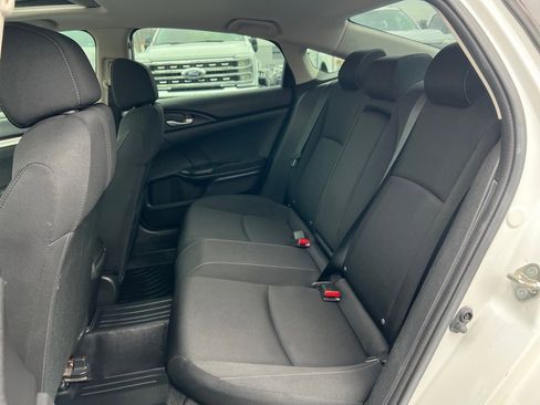 Used 2019 Honda Civic EX image 22
