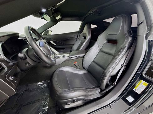 Used 2017 Chevrolet Corvette Stingray Coupe w/ 1LT image 5