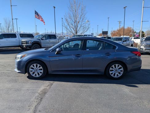 Used 2017 Subaru Legacy 2.5i Premium image 9