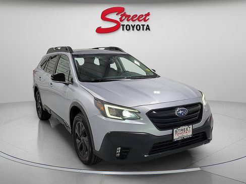 Used 2022 Subaru Outback Onyx Edition XT w/ Tech Package 2 image 5