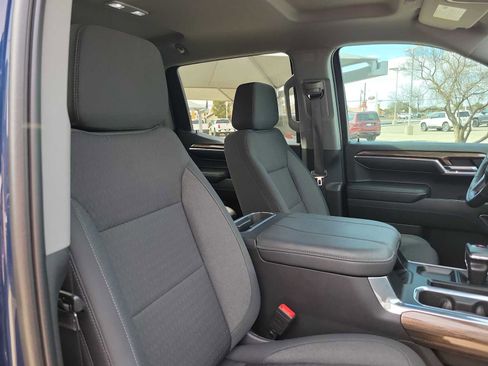 Used 2023 Chevrolet Silverado 1500 LT Trail Boss w/ Protection Package image 10