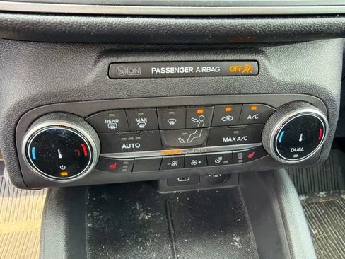 Used 2024 Ford Escape Active AWD/4WD image 12