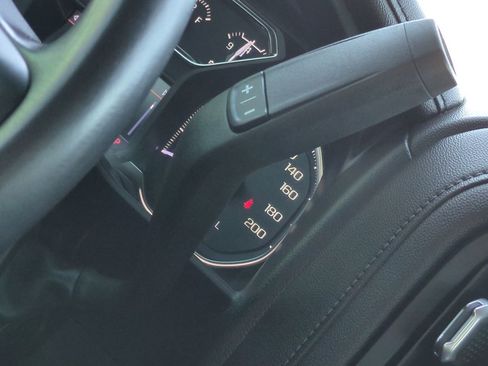 Used 2020 GMC Sierra 1500 Elevation image 19