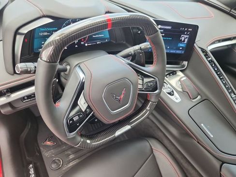 Used 2025 Chevrolet Corvette Z06 RWD image 10