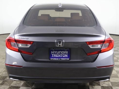 Used 2018 Honda Accord EX-L image 12