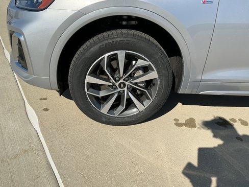 Used 2023 Audi Q5 2.0T Premium Plus w/ Premium Plus Package image 9