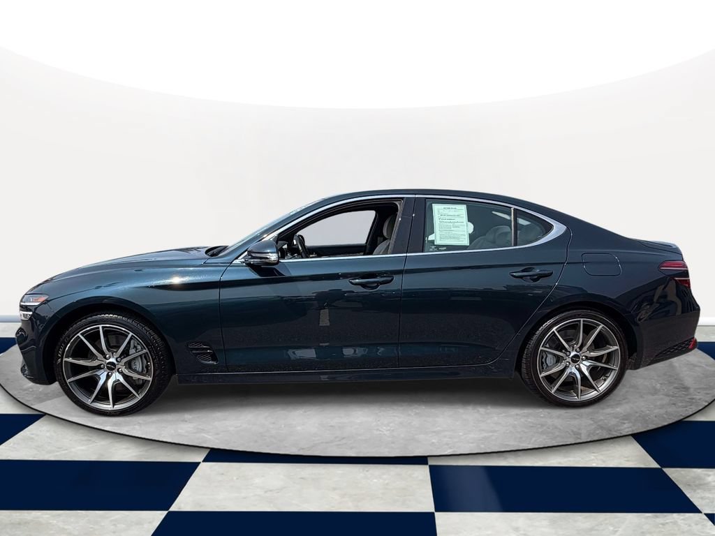 Certified 2025 Genesis G70 2.5T AWD/4WD image 3