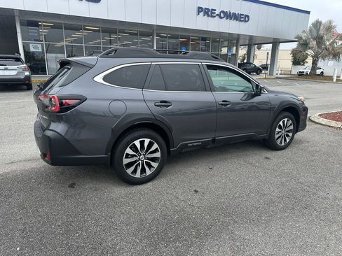 Used 2025 Subaru Outback Limited w/ Popular Package #2 image 3