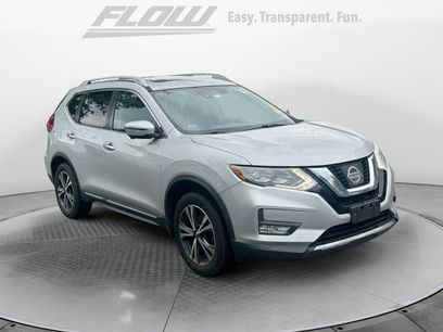 Used 2017 Nissan Rogue SL w/ SL Premium Package