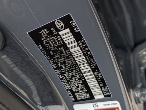 Used 2025 Toyota Camry SE FWD image 35