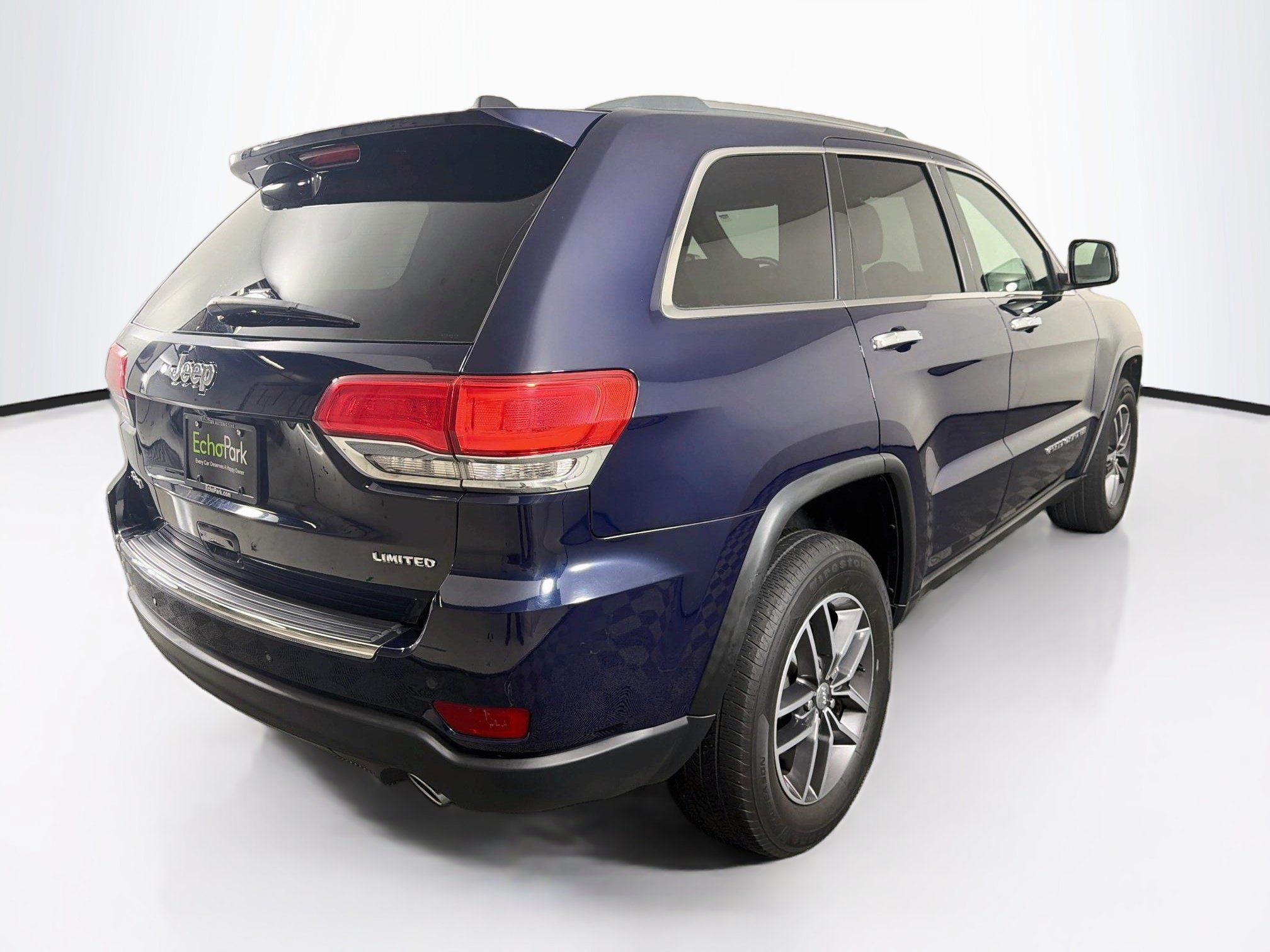 Used 2018 Jeep Grand Cherokee Limited w/ Luxury Group II AWD/4WD image 9