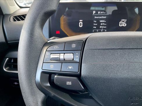 Used 2025 Kia K4 LXS image 22