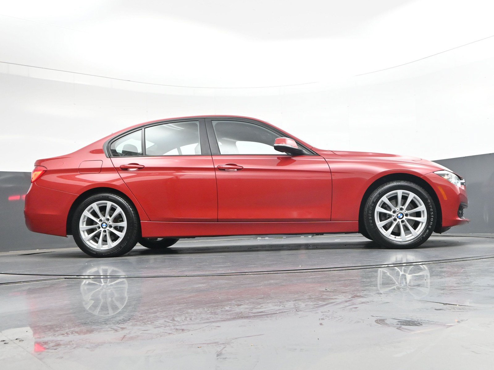 Used 2018 BMW 320i Sedan w/ Convenience Package RWD image 28