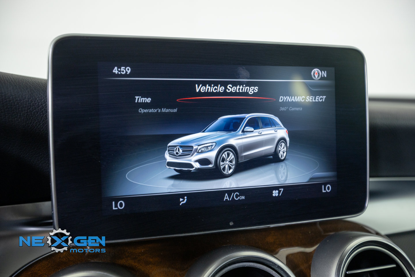Used 2019 Mercedes-Benz GLC 300 4MATIC image 21