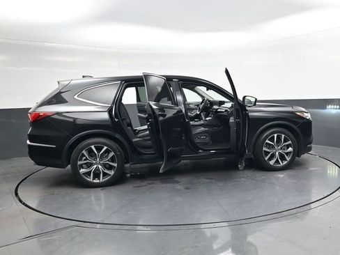 Used 2023 Acura MDX Technology image 39