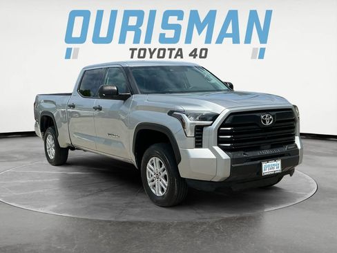 Used 2022 Toyota Tundra SR5 AWD/4WD image 1