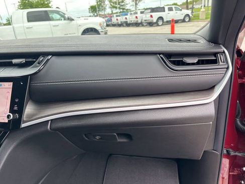New 2026 Jeep Grand Cherokee L Limited AWD/4WD image 58