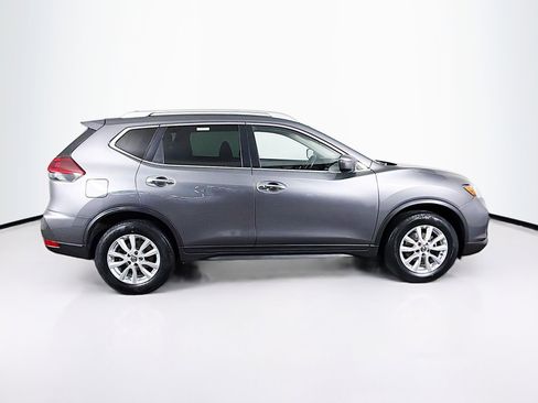 Used 2020 Nissan Rogue SV image 9