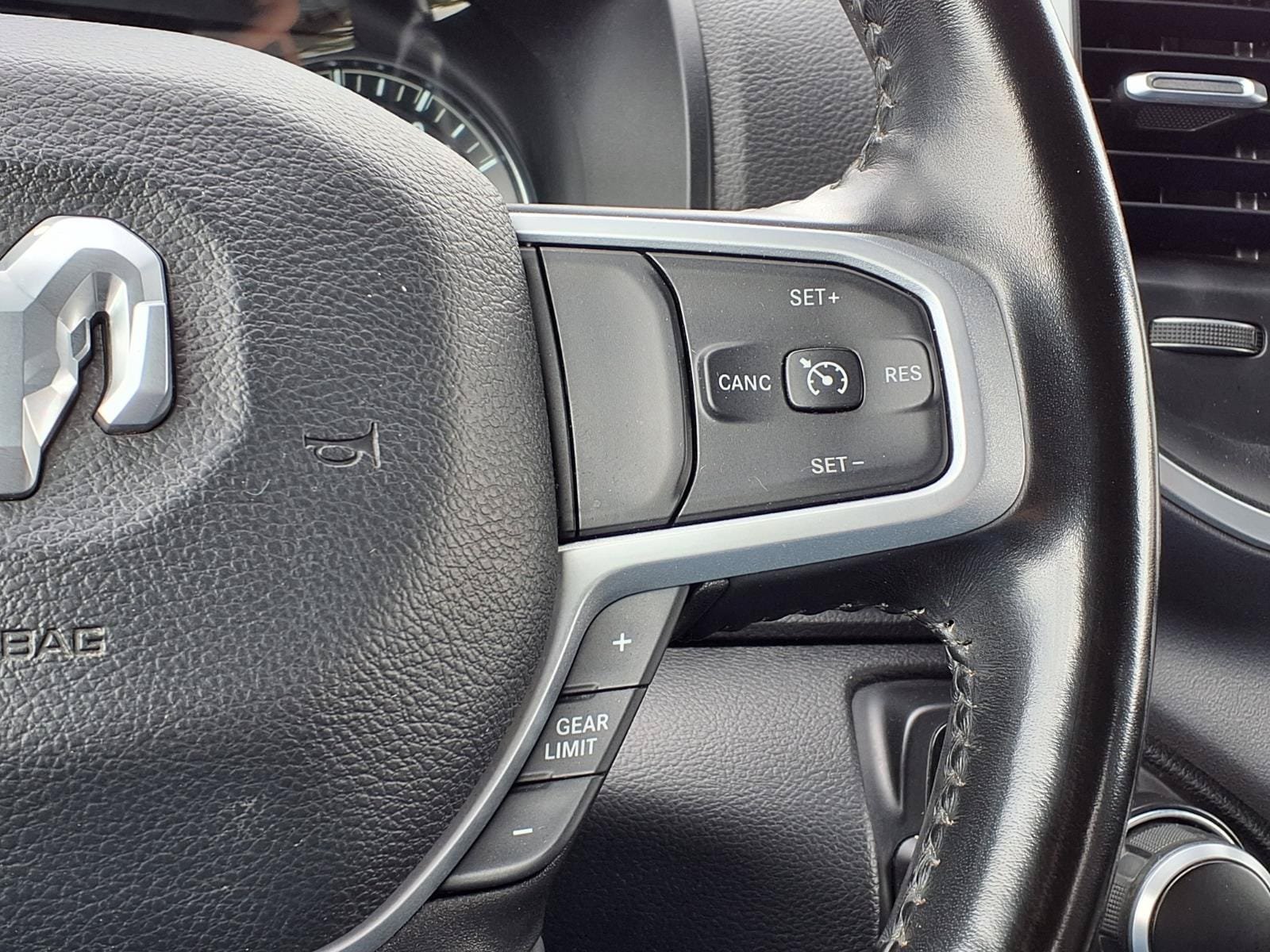 Used 2022 RAM 1500 Big Horn AWD/4WD image 30