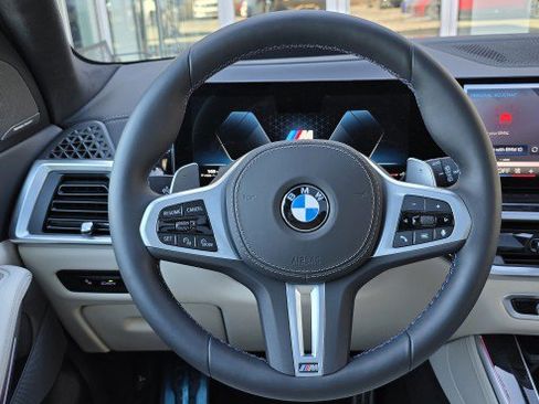 Certified 2025 BMW X5 M60i w/ Executive Package image 19