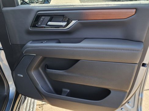 New 2026 GMC Yukon Denali w/ Denali Reserve Package image 45