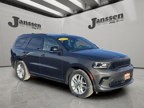 Used 2024 Dodge Durango GT image 6