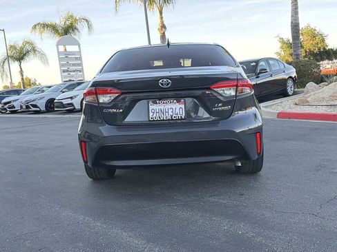 Used 2023 Toyota Corolla LE w/ Carpet Mat Package (TMS) image 13