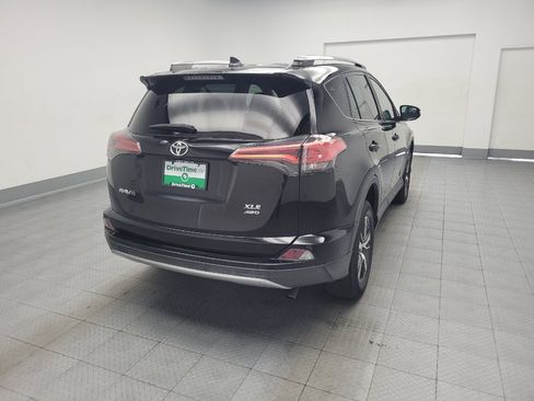 Used 2018 Toyota RAV4 XLE w/ Plus Extra Value Package AWD/4WD image 7