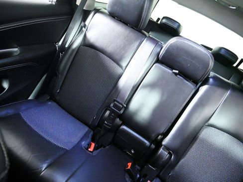 Used 2015 Dodge Journey Crossroad w/ Flexible Seating Group AWD/4WD image 12