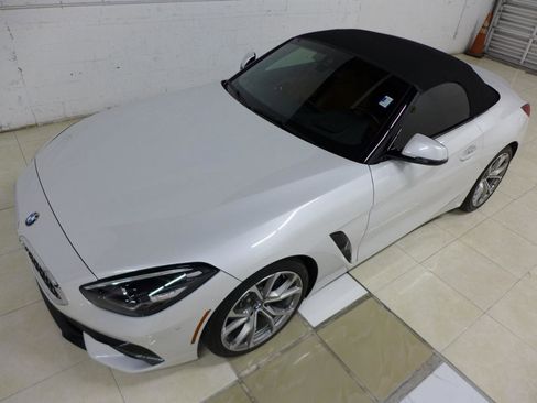 Used 2019 BMW Z4 sDrive30i w/ Executive Package RWD image 85