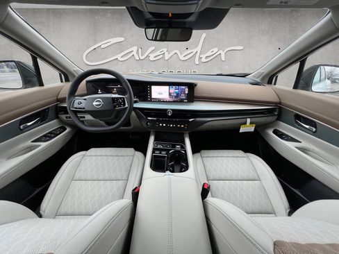 New 2026 Nissan Murano Platinum image 2