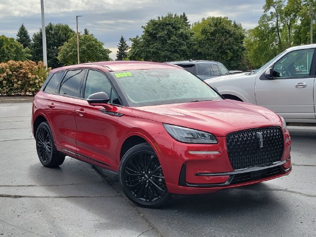 Used 2023 Lincoln Corsair AWD w/ Equipment Group 101A image 32