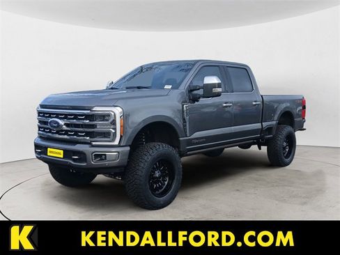 Used 2023 Ford F250 Platinum image 1