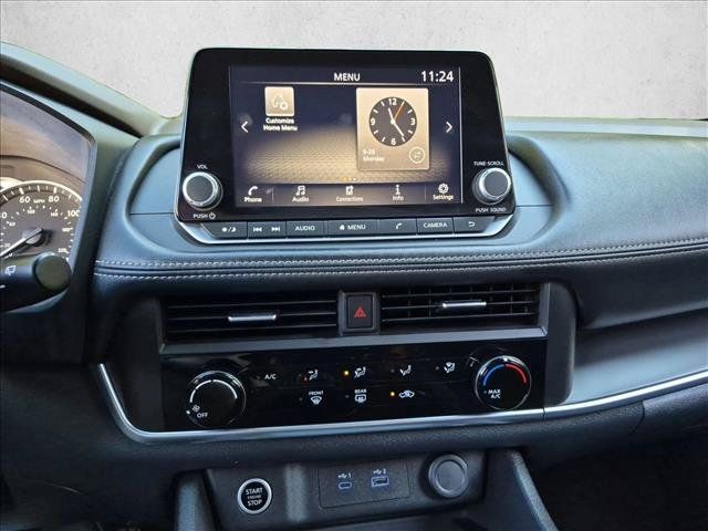 Used 2023 Nissan Rogue S AWD/4WD image 14