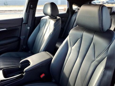 Used 2023 Acura Integra A-Spec image 16