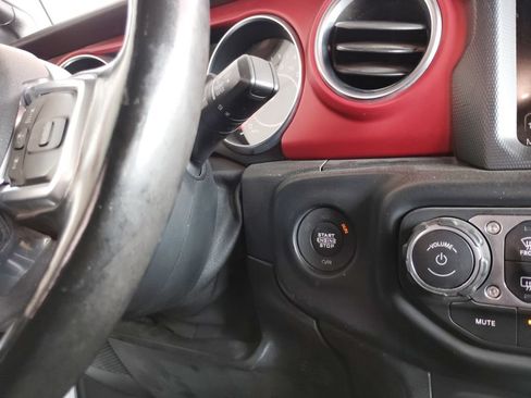 Used 2020 Jeep Wrangler Unlimited Rubicon AWD/4WD image 31