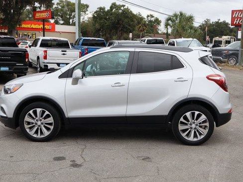 Used 2019 Buick Encore Preferred image 4
