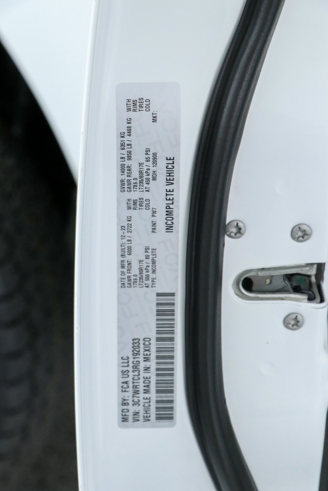 Used 2024 RAM 3500 SLT w/ Quick Order Package 2YG SLT AWD/4WD image 30