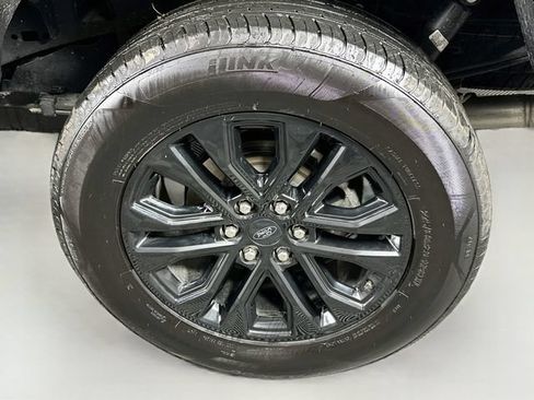 Used 2024 Ford F150 Lariat w/ Equipment Group 502A High AWD/4WD image 30