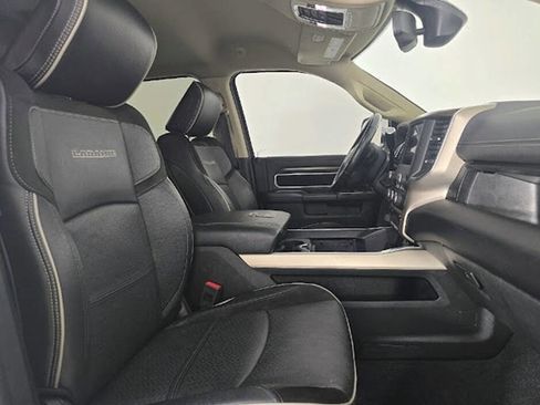 Used 2022 RAM 2500 Laramie AWD/4WD image 16