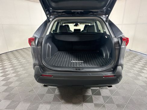 Used 2025 Toyota RAV4 XLE Premium FWD image 31
