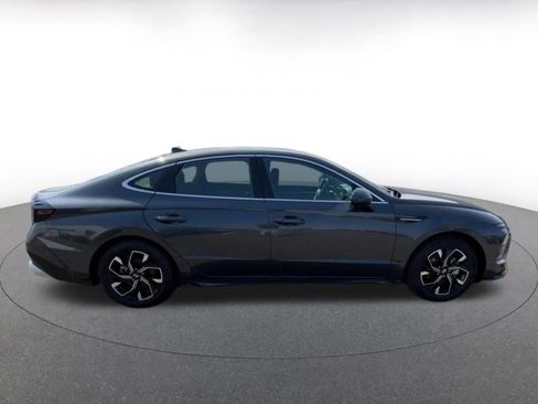 Used 2025 Hyundai Sonata SEL image 16