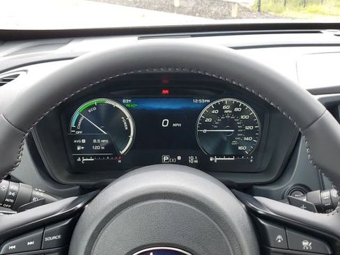 Used 2025 Subaru Forester Premium w/ Protection Package (1PH) image 30