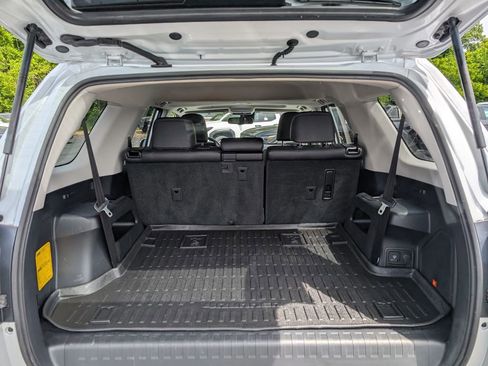 Used 2024 Toyota 4Runner Limited AWD/4WD image 16